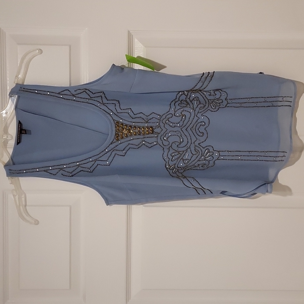 NWOT Women's Victoria's Secret Embossed Sleevelss Top Size S